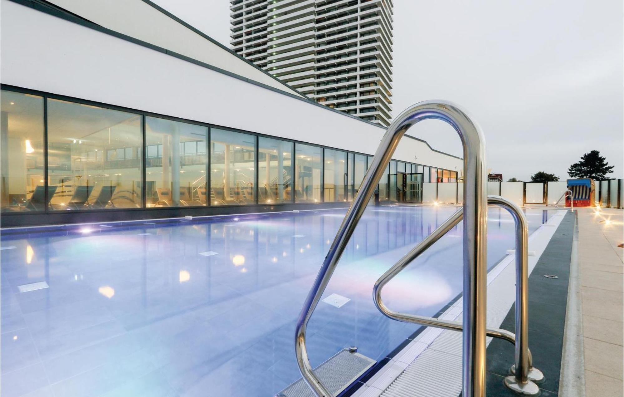 Amazing Apartment In Luebeck Travemuende With Sauna Exteriör bild