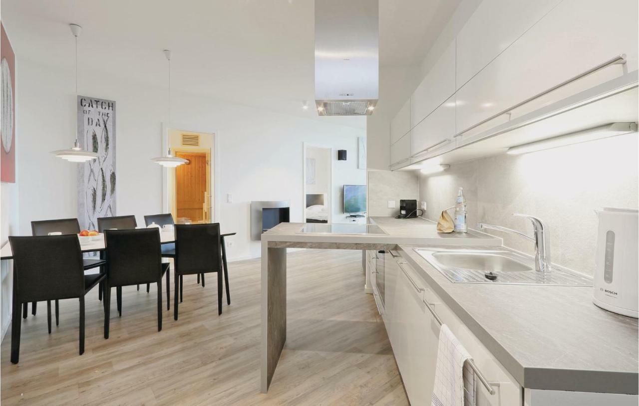 Amazing Apartment In Luebeck Travemuende With Sauna Exteriör bild